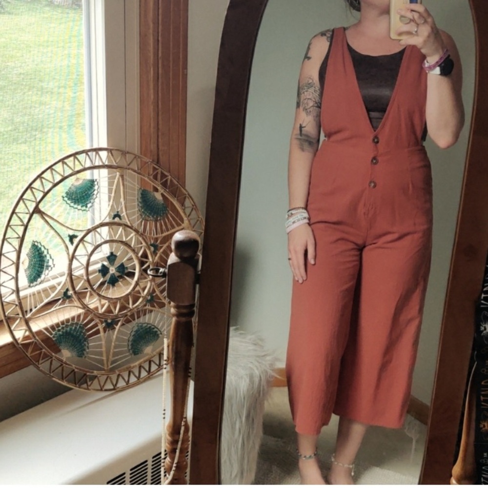 79.🟢Sienna Sky‎ Orange Jumpsuit Size Small
